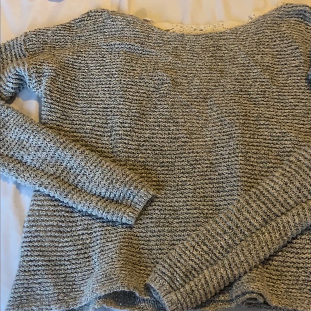 Hollister sweater